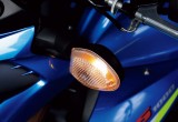 スズキGSX S1000ABSのウインカーバルブ交換