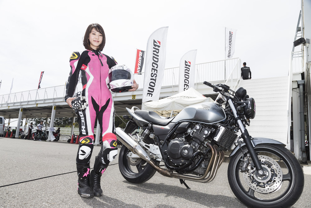 バイクのツナギ