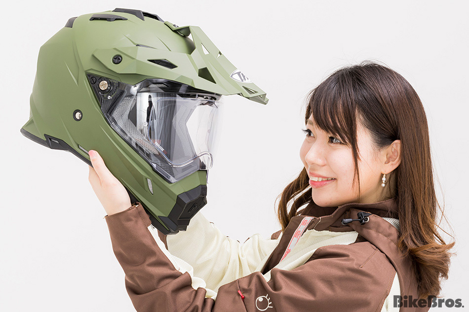 人気のTHHオフロードヘルメットが利便性を大幅にアップして登場!!