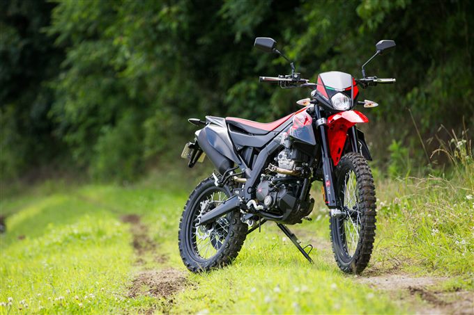 イタリアンブランドのアプリリアからフルスケールのオフロードモデルが