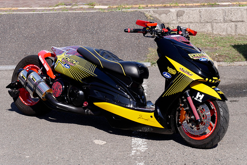 TMAXの心臓を移植したハードコアシグナス プロが造るカスタム ビッグ