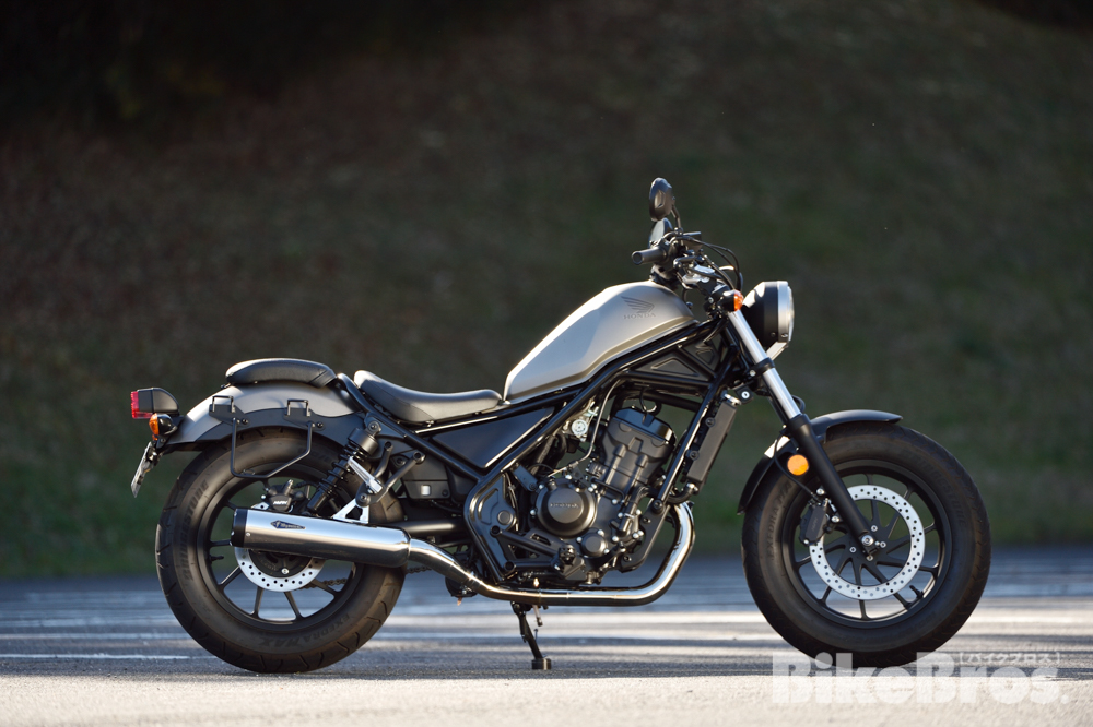 ホンダ レブル Rebel 250ー500cc マフラー