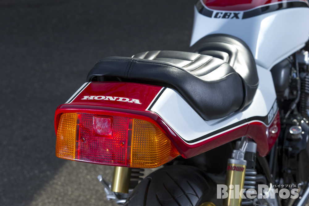 旧車の老舗『ドレミコレクション』とバイク買取の殿堂『バイク王