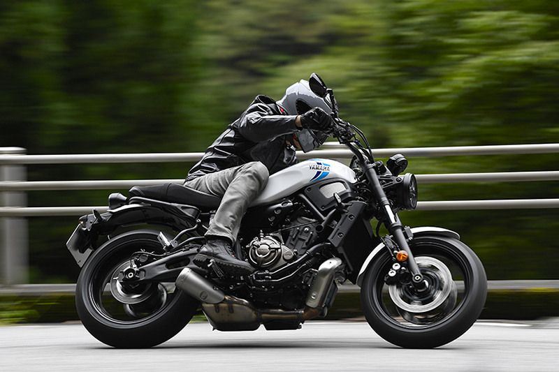 ヤマハ XSR700 試乗記】チマチマした日本の峠道が、最高に楽しめる