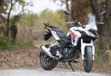 【ベネリ TRK251 試乗記】リラックスして長距離ツーリング可能な250ccアドベンチャー