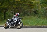 アドバンテージがCB1000Rに向けて具現化した独自のスポーツ性