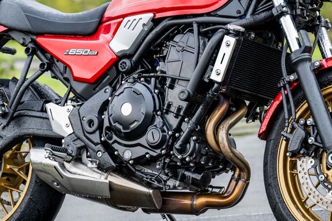 【カワサキ Z900RS vs Z650RS 試乗記】独断と偏見で2車を比較！バイクブロス的ガチンコライバル対決！ 09画像