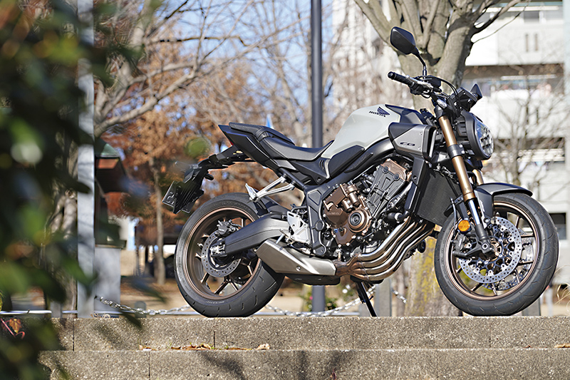 CB650R E-clutch ハイシート