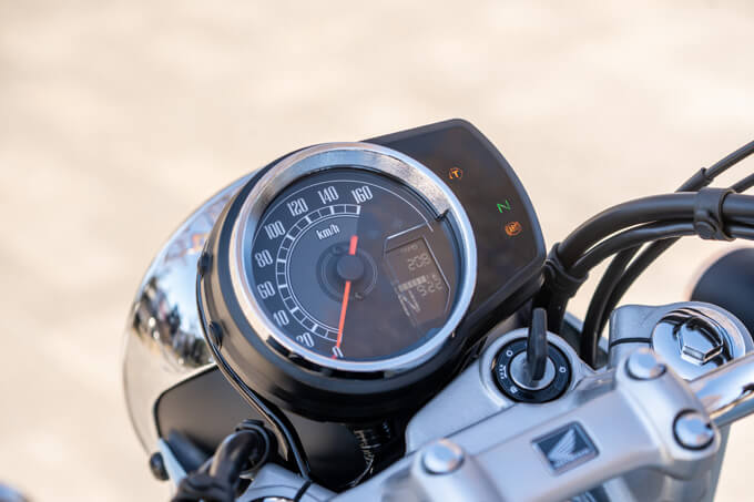【ホンダ GB350C vs ロイヤルエンフィールド CLASSIC350 試乗記】独断と偏見で2車を比較！バイクブロス的ガチンコライバル対決！ 18画像