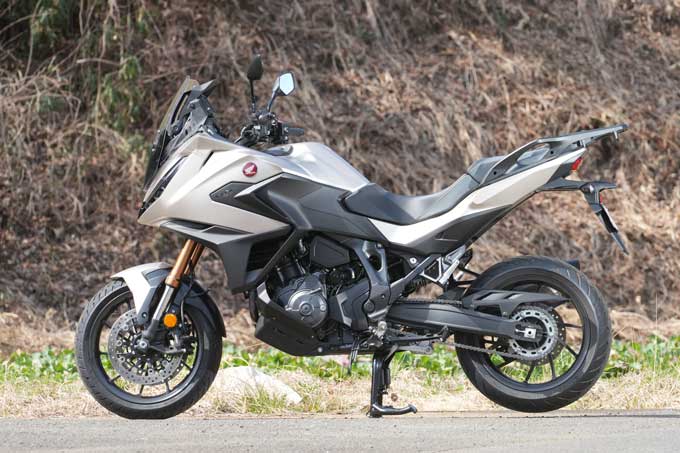 【ホンダ　NT1100 試乗記】溢れ出る”NANIMONO”感、その実”怪物” 10画像