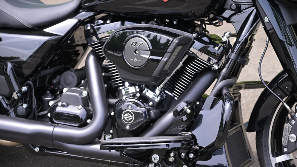 【WESCO MORRISON×H-D STREET GLIDE】ウエスコのプルオンブーツ「モリソン」＆ハーレーファクトリーカスタム「ストリートグライド」 03画像