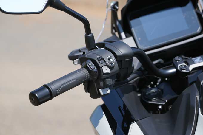 【ホンダ NC750X Dual Clutch Transmission 試乗記】遊び心とスキの無さ。その実、バケモノ的。21画像