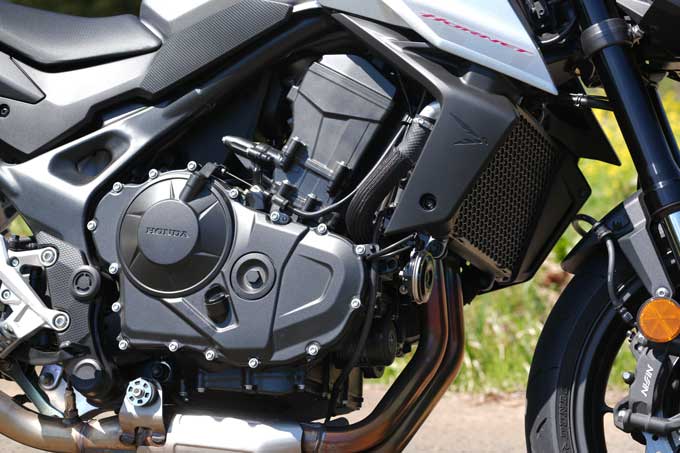 【ホンダ CB750 ホーネット 試乗記】ライトウエイトスポーツの新たな指標が誕生20画像
