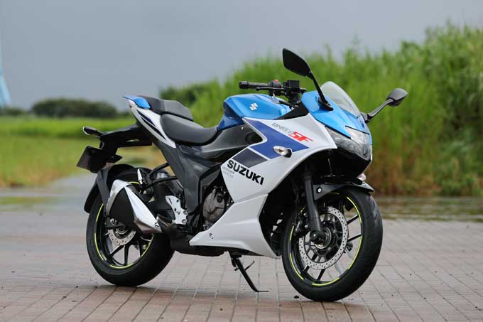 独断と偏見で2車を比較!! バイクブロス的ガチンコライバル対決！ スズキ・GSX250R VS スズキ・ジクサーSF250編 04画像