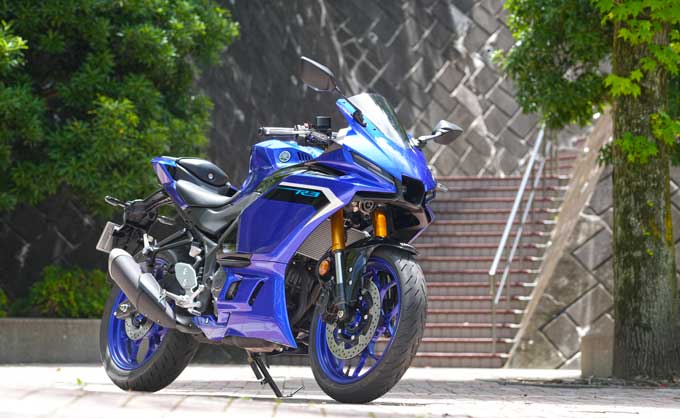 【ヤマハ　YZF-R3 試乗記】ヤマハらしい硬派でスポーティな仕上がりが魅力　02画像