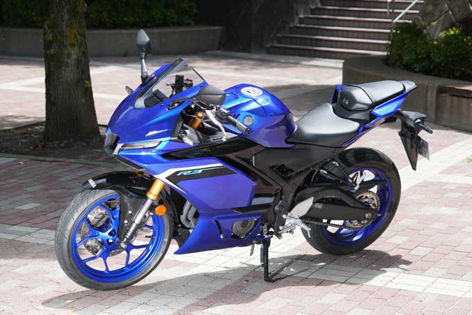 【ヤマハ　YZF-R3 試乗記】ヤマハらしい硬派でスポーティな仕上がりが魅力　main画像