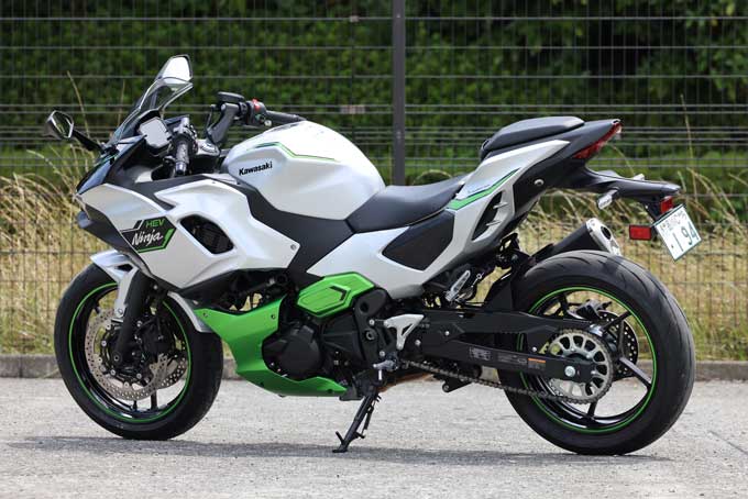 【カワサキ ニンジャ7ハイブリッド 試乗記】バイクの未来を示す!?　ストロングハイブリッドを搭載したスポーツモデル 04画像
