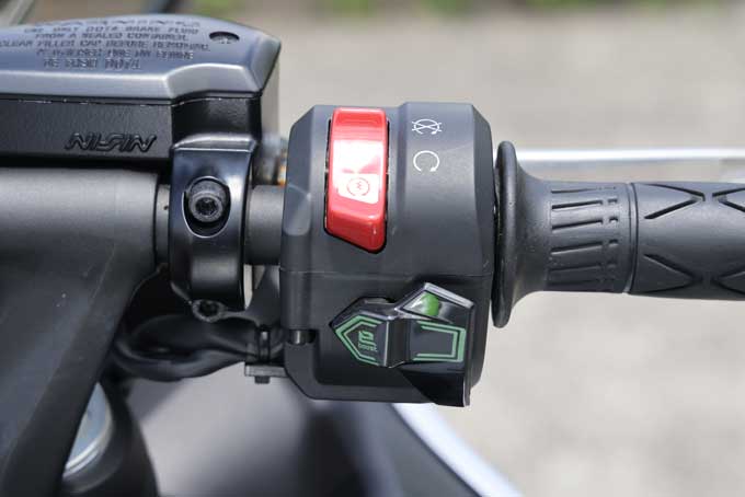 【カワサキ ニンジャ7ハイブリッド 試乗記】バイクの未来を示す!?　ストロングハイブリッドを搭載したスポーツモデル 14画像