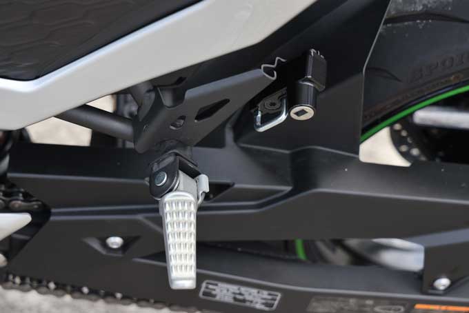 【カワサキ ニンジャ7ハイブリッド 試乗記】バイクの未来を示す!?　ストロングハイブリッドを搭載したスポーツモデル 21画像