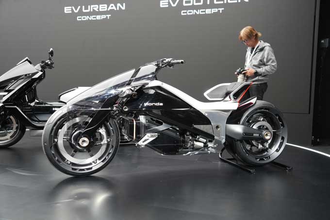 【ジャパンモビリティショー2025レポート】まさかの“う●こ”燃料も！？　JMS2025は未来を現実に！！