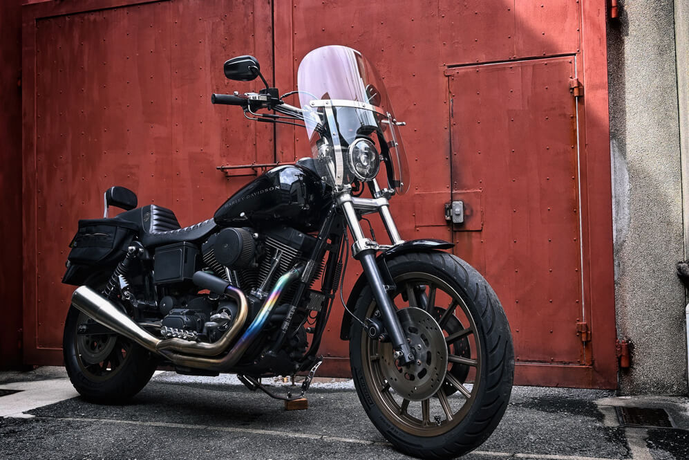 【WESCO BOSS×H-D 1999 FXDX】ウエスコのエンジニアブーツ「ボス」＆ハーレー「ダイナ スーパーグライド スポーツ」 01画像