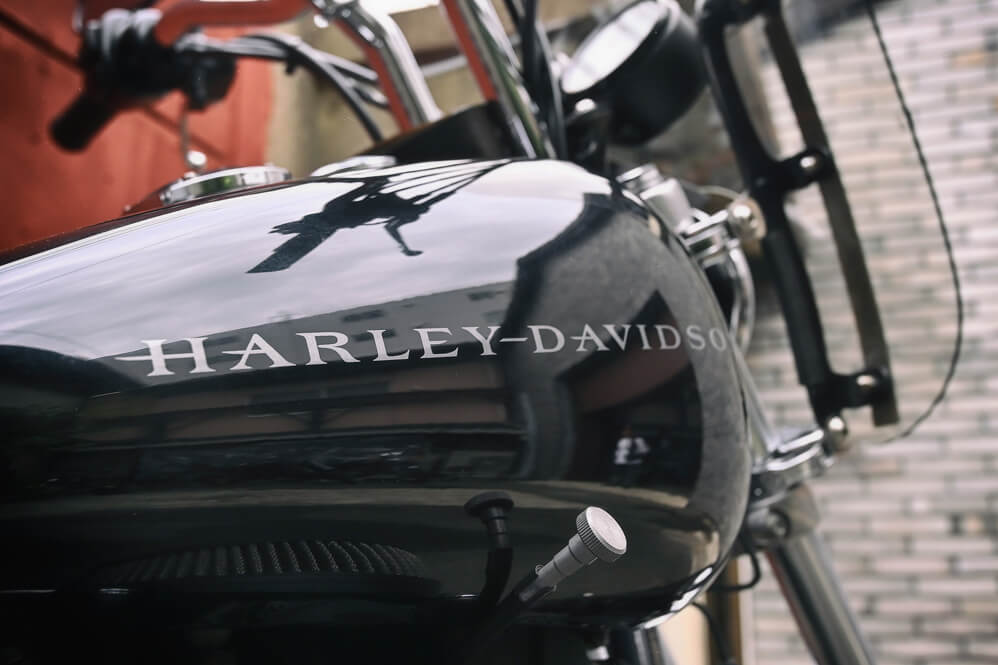 【WESCO BOSS×H-D 1999 FXDX】ウエスコのエンジニアブーツ「ボス」＆ハーレー「ダイナ スーパーグライド スポーツ」 02画像