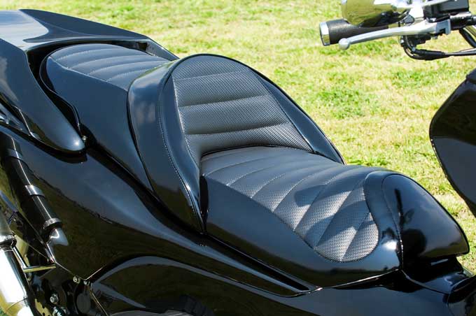 【カスタムアーカイブ】コストを抑えて高級感を目指したラグジュアリーフォルツァ05画像