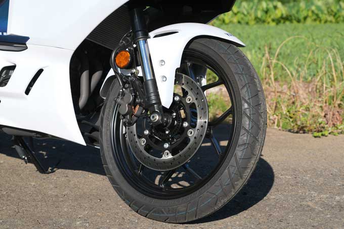 【ヤマハ YZF-R25 試乗記】フルカウルスポーツの教科書的存在13画像
