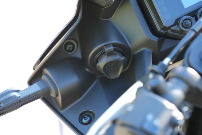 【ヤマハ YZF-R25 試乗記】フルカウルスポーツの教科書的存在18画像