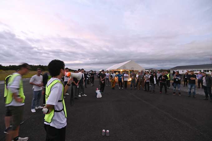 滑走路を愛車で走れる！　バイク専用SNS『モトクル』主催のバイクミーティングイベント「モトクル DAY 2025」 画像07