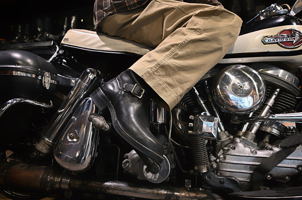 【WESCO x LANGLITZ LEATHERS BOSS×H-D 1960 FLH】ウエスコxラングリッツのエンジニアブーツ「ボス」&ハーレー「デュオグライド」 11画像