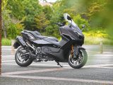 【ヤマハTMAX560 テックマックス ABS 試乗記】これぞ究極的移動手段の極み