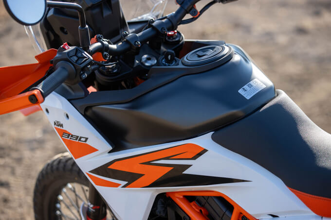 【カワサキ ヴェルシス1000 SE 試乗記事】3代目に進化したオールラウンドツアラーの24画像