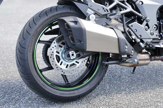 【カワサキ ヴェルシス1100SE 試乗記】数々の電子デバイスで快適な走りを実現するアドベンチャーツアラーが排気量アップでさらに進化24画像