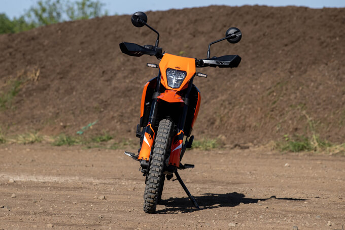 【KTM 390 エンデューロ R 試乗記】軽さと扱いやすさで、林道を楽しめるの08画像
