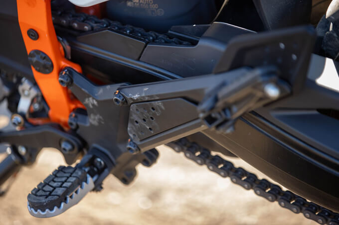 【KTM 390 エンデューロ R 試乗記】軽さと扱いやすさで、林道を楽しめるの27画像