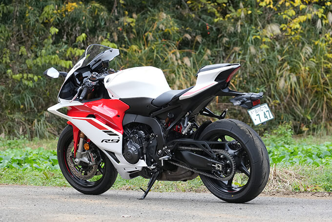 【ヤマハ YZF-R9 試乗記】突如現れた次男はファミリー随一の暴れん坊 09画像