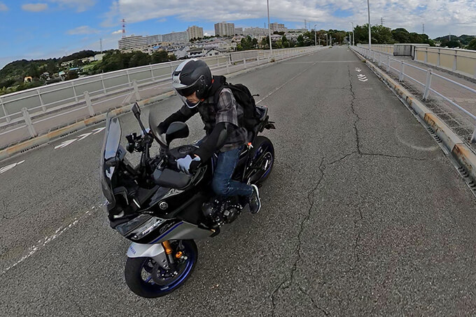 【ヤマハ トレーサー９ GT+ Y-AMT 試乗記】幕の内弁当を超越し高級懐石の域へ　04画像