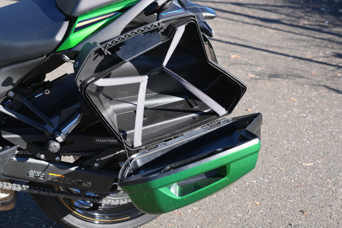 【カワサキ ニンジャ 1100SX SE 試乗記】カワサキらしい愛情あふれる快作　22画像