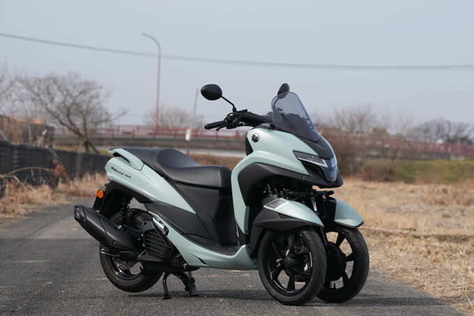 【ヤマハ トリシティ155 試乗記】3輪キャンバースラストの究極的旋回能力健在 06画像