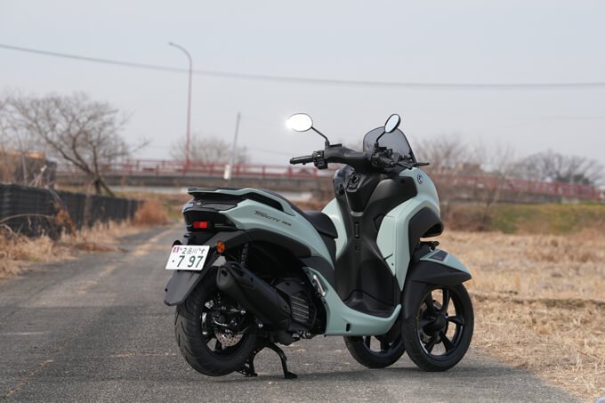 【ヤマハ トリシティ155 試乗記】3輪キャンバースラストの究極的旋回能力健在 07画像