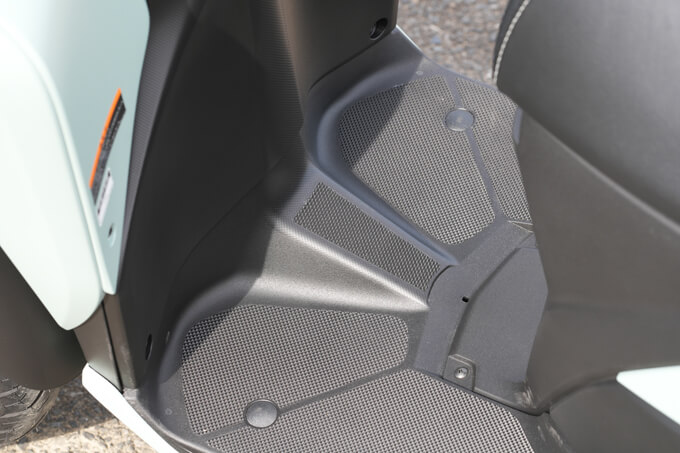 【ヤマハ トリシティ155 試乗記】3輪キャンバースラストの究極的旋回能力健在 15画像