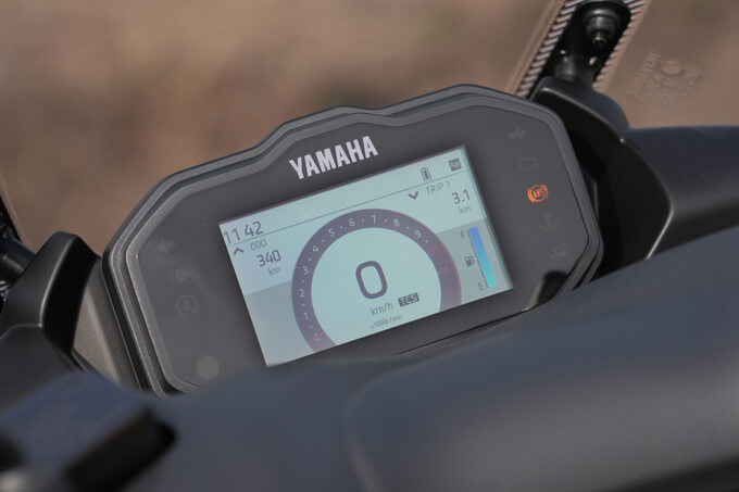 【ヤマハ トリシティ155 試乗記】3輪キャンバースラストの究極的旋回能力健在 19画像
