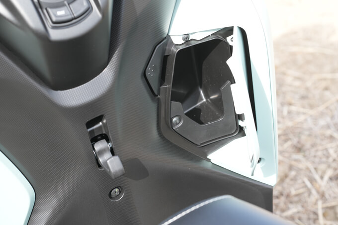 【ヤマハ トリシティ155 試乗記】3輪キャンバースラストの究極的旋回能力健在 22画像