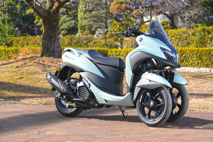 【ヤマハ トリシティ155 試乗記】3輪キャンバースラストの究極的旋回能力健在 メイン画像