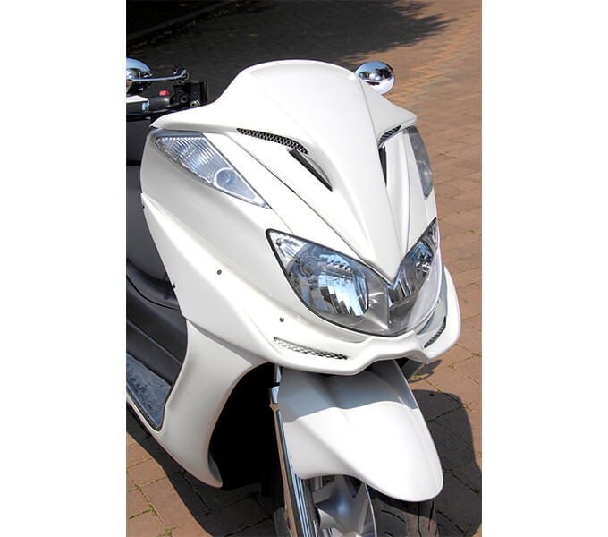 【カスタムアーカイブ】エアロ、ローダウン、マフラーのみがビギナーへの第一歩　カスタム03画像