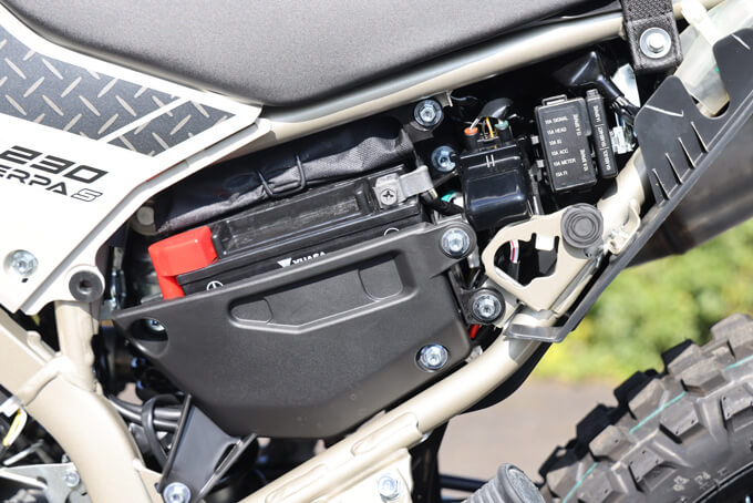 【カワサキ KLX230シェルパS 試乗記】シート高をさらに低く！　誰にでも扱いやすい“トコトコ系”オフロードモデル!!21画像