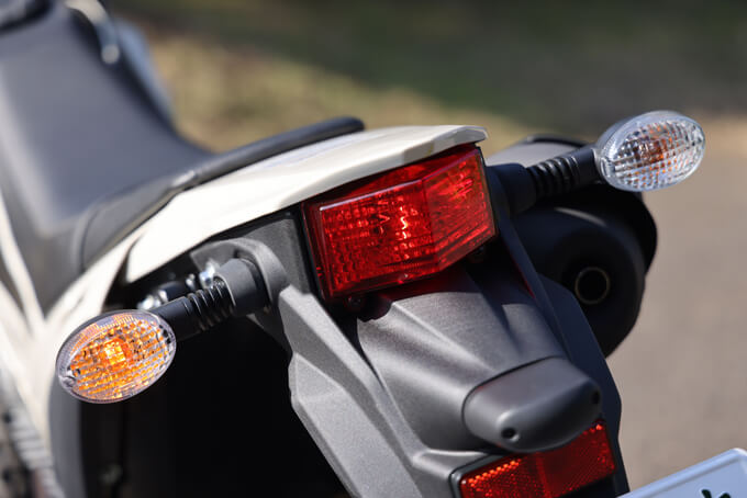 【カワサキ KLX230シェルパS 試乗記】シート高をさらに低く！　誰にでも扱いやすい“トコトコ系”オフロードモデル!!26画像