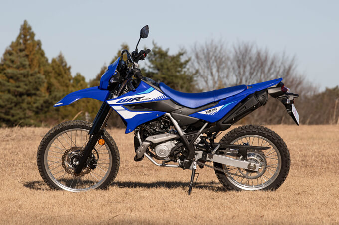 【ヤマハ WR125R 試乗記】25年ぶりの復活、125ccフルサイズトレールの真価とはの03画像