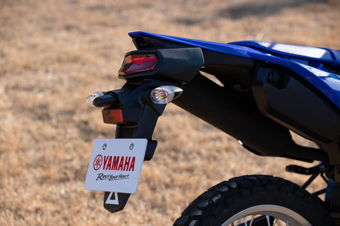 【ヤマハ WR125R 試乗記】25年ぶりの復活、125ccフルサイズトレールの真価とはの19画像